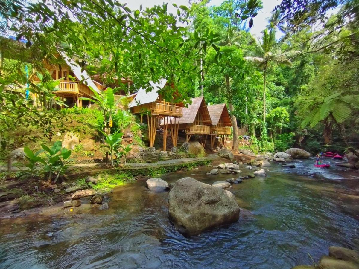 Aksha Riverside Ubud Tampaksiring Esterno foto